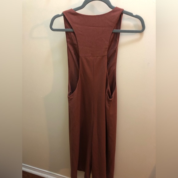 Forever 21 brown-coral wide leg jump suit. Size XS (extra small) - Picture 4 of 4